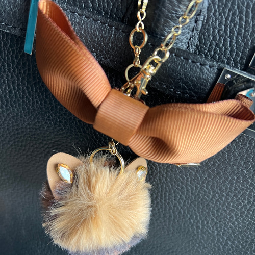 【新品未使用·限定品】 猫ちゃん 茶 チャーム　MOREAU PARIS 新品未使用·限定品】 猫ちゃん 茶 チャーム MOREAU PARIS Amazon