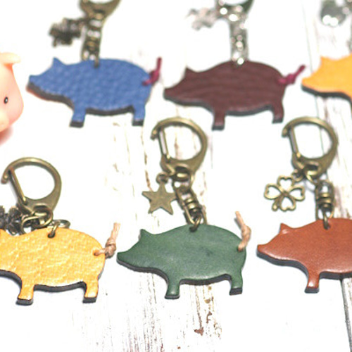 ダーラナホースキーホルダー・革10色・馬・ラッキーホース・牛革製