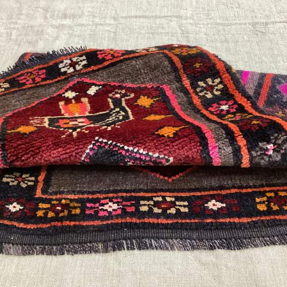 手織りトルコ絨毯 100x62cm ヴィンテージラグ 10枚目の画像