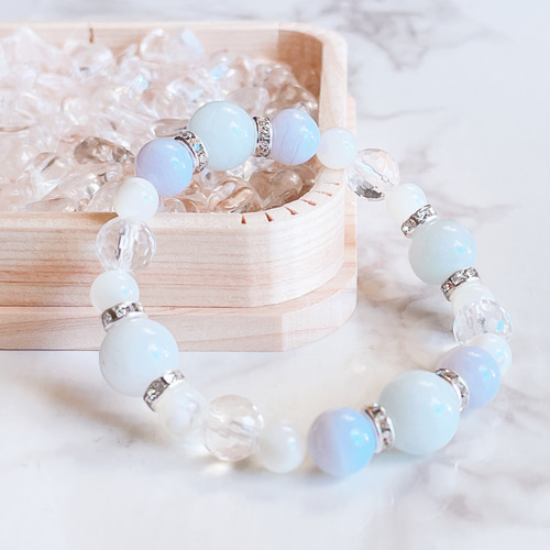 ✦人見知りの人や付き合いが苦手な方へ アクアマリン ブルーレース