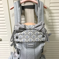 【♡♡♡様】ハンドメイドよだれカバー ベビービョルン用 ベビービョルン ハーモニー用肩ベルト部分よだれカバー 首回りカバー