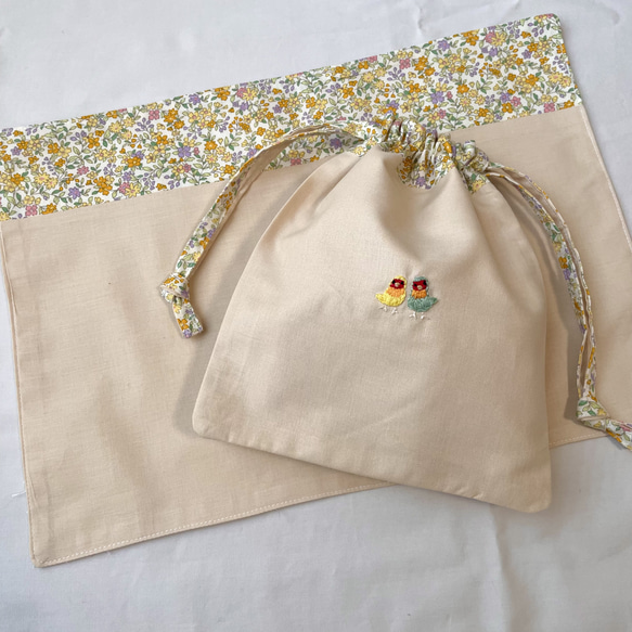 インコ刺繍コップ袋 全4柄色(水色•紫•ベージュ•ピンク) 揃いのランチョンマットあり【名入れ刺繍可能作品】 人気・おすすめ｜使いやすい・旅行におすすめ セール中 全国発送 国内発送対応