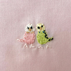 インコ刺繍コップ袋 全4柄色(水色•紫•ベージュ•ピンク) 揃いのランチョンマットあり【名入れ刺繍可能作品】 5枚目の画像