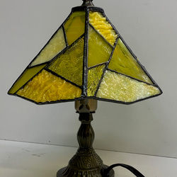 「色彩黄色のランプ」ステンドグラス　イエロー 3枚目の画像