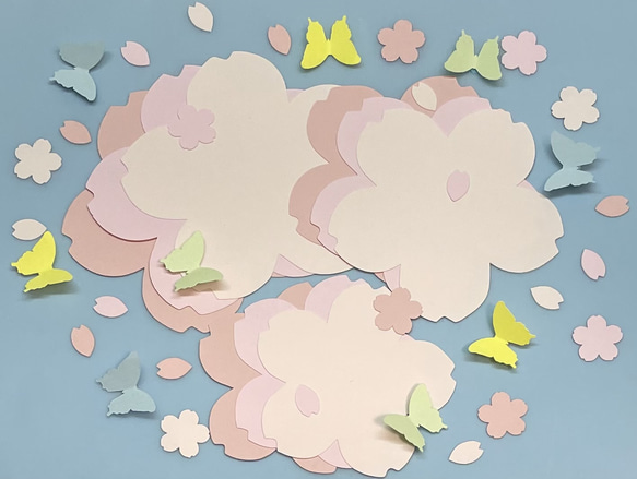 ６～８ｃｍの３サイズをセット！サイズ見本に☆桜の花びらコメントメッカードセット☆桜の花びら・蝶のフレーク付き 2枚目の画像