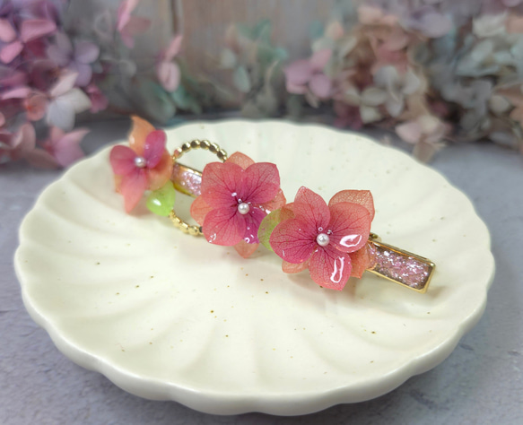 京都の秋のグラデーションあじさいロングヘアクリップ 1枚目の画像