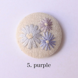 【手刺繍】春のお花畑　(中)／ベージュリネン 【ヘアゴム/ブローチ】 6枚目の画像