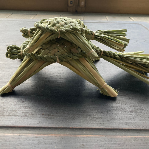 真菰(まこも)のカメさんオブジェ「KAME」「KO-KAME」親子セット】 立体