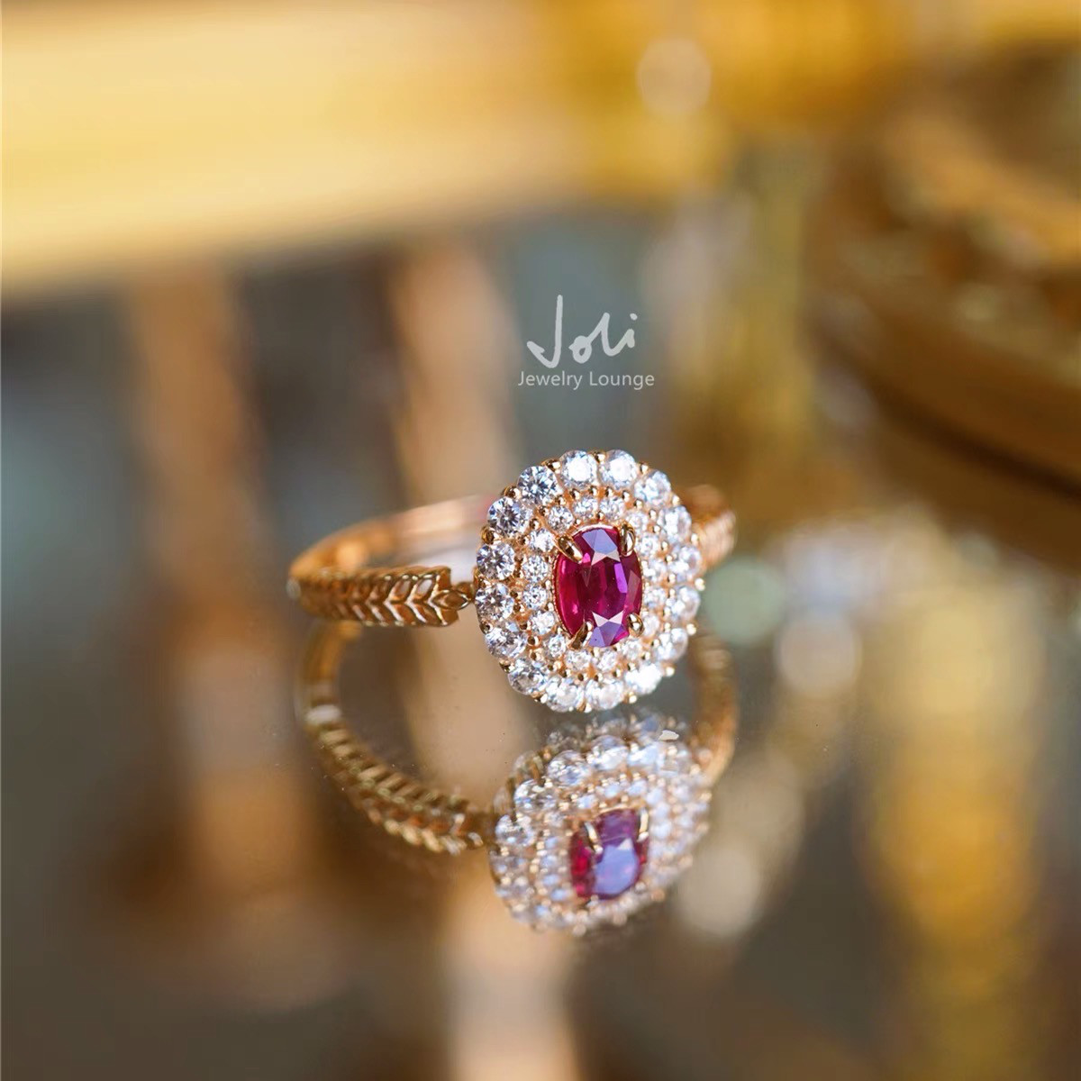 天然ルビー キラキラ ダブルヘイロー リング レトロ ゴージャス レッド ピンク 赤 オーバル 指輪