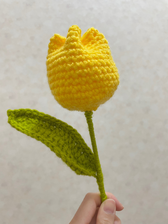 チューリップ　造花　編みぐるみ 1枚目の画像