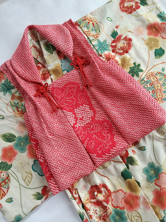 赤ちゃん着物セット（正絹総絞りの被布） 1枚目の画像