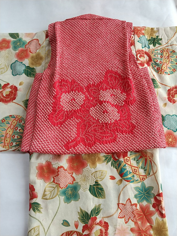 赤ちゃん着物セット（正絹総絞りの被布） 4枚目の画像