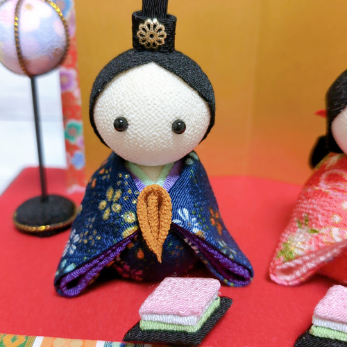 おひなさま ひな人形セット（お人形・雪洞・ひし餅・飾り台兼収納