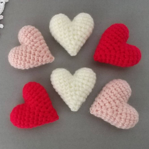 ハートの編みぐるみ＊赤・ピンク・白＊6個セット！ あみぐるみ