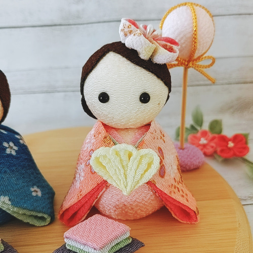 ひな人形 パステルカラーのお雛様 ひな祭り おひな様 つまみ細工