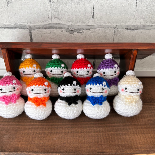 持ち歩きにも⛄️復活カラフル雪だるまちゃん チェーン付き