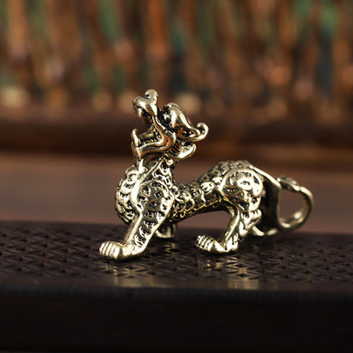 獬豸 1個 神獣 瑞獣 風水 チャーム パーツ 縁起物 ペンダント