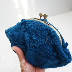 ばあば作、さらに大きめ・透かし編みのたっぷりがま口（fleur bleue・C1718) 6枚目の画像