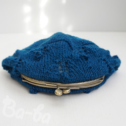 ばあば作、さらに大きめ・透かし編みのたっぷりがま口（fleur bleue・C1718) 3枚目の画像