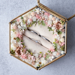 ナチュラルなお花のリングピロー｜ピンク ドライフラワー プリザーブド