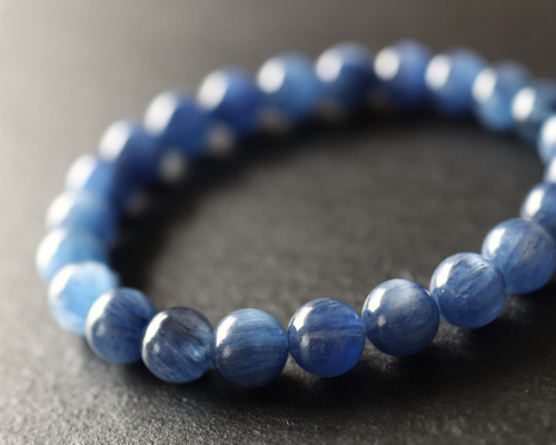 ☆スーパープレミアムブレス☆…☆藍晶石☆カイヤナイト：8ミリ