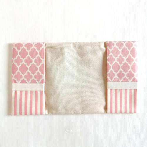 あーちゃん様オーダーハンドメイドブックカバー手刺繍文庫本