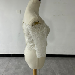 ボレロ オフホワイト くるみボタン トップス 美しい花レース ウエディングドレス 4枚目の画像