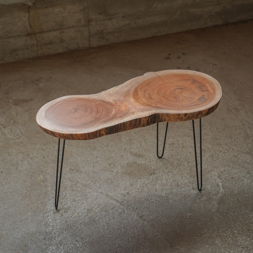 欅の輪切り一枚板 ひょうたんみたいな形のコーヒーテーブル（高さ