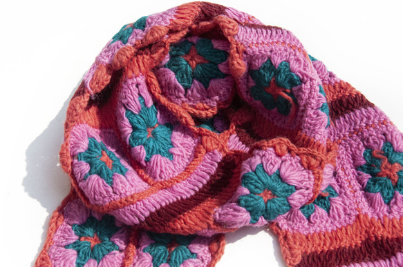 手作りのかぎ針編みウールスカーフ、花かぎ針編みシルクスカーフ、かぎ針編みスカーフ、手織りシルクスカーフ - ブルーミングメリノ 7枚目の画像