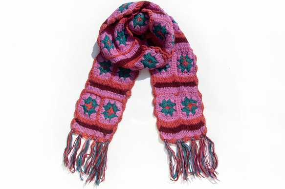 手作りのかぎ針編みウールスカーフ、花かぎ針編みシルクスカーフ、かぎ針編みスカーフ、手織りシルクスカーフ - ブルーミングメリノ 1枚目の画像