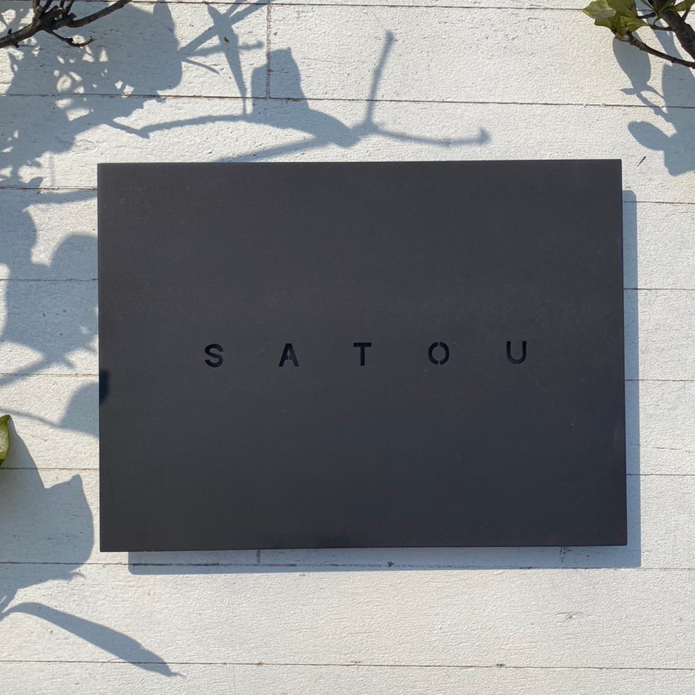 オーダーオリジナルプレート（好きな文字可能） 9月26日順次発売｜CONVERSE × SHINYAKOZUKA 