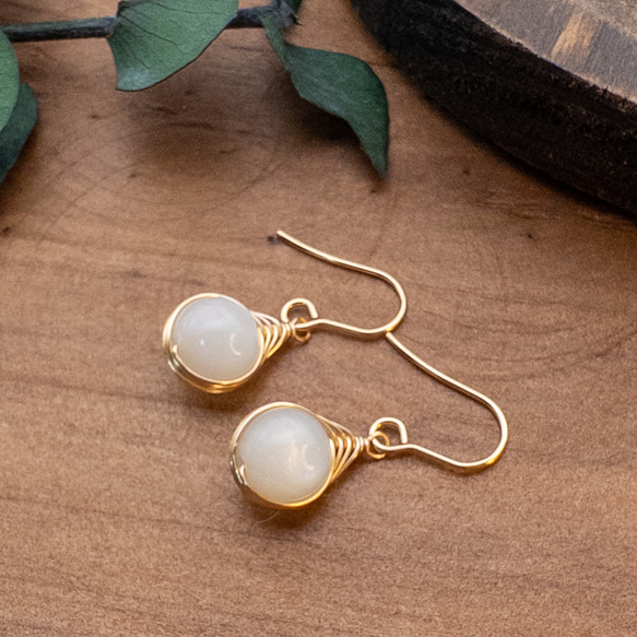 ムーンストーン ピアス ＊embrace＊ ステンレス フックピアス