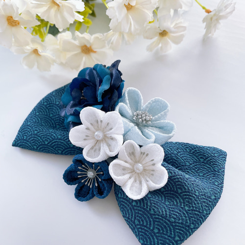 つまみ細工帯留め 青 七五三 成人式 青 メタリックヤーン ビーズ