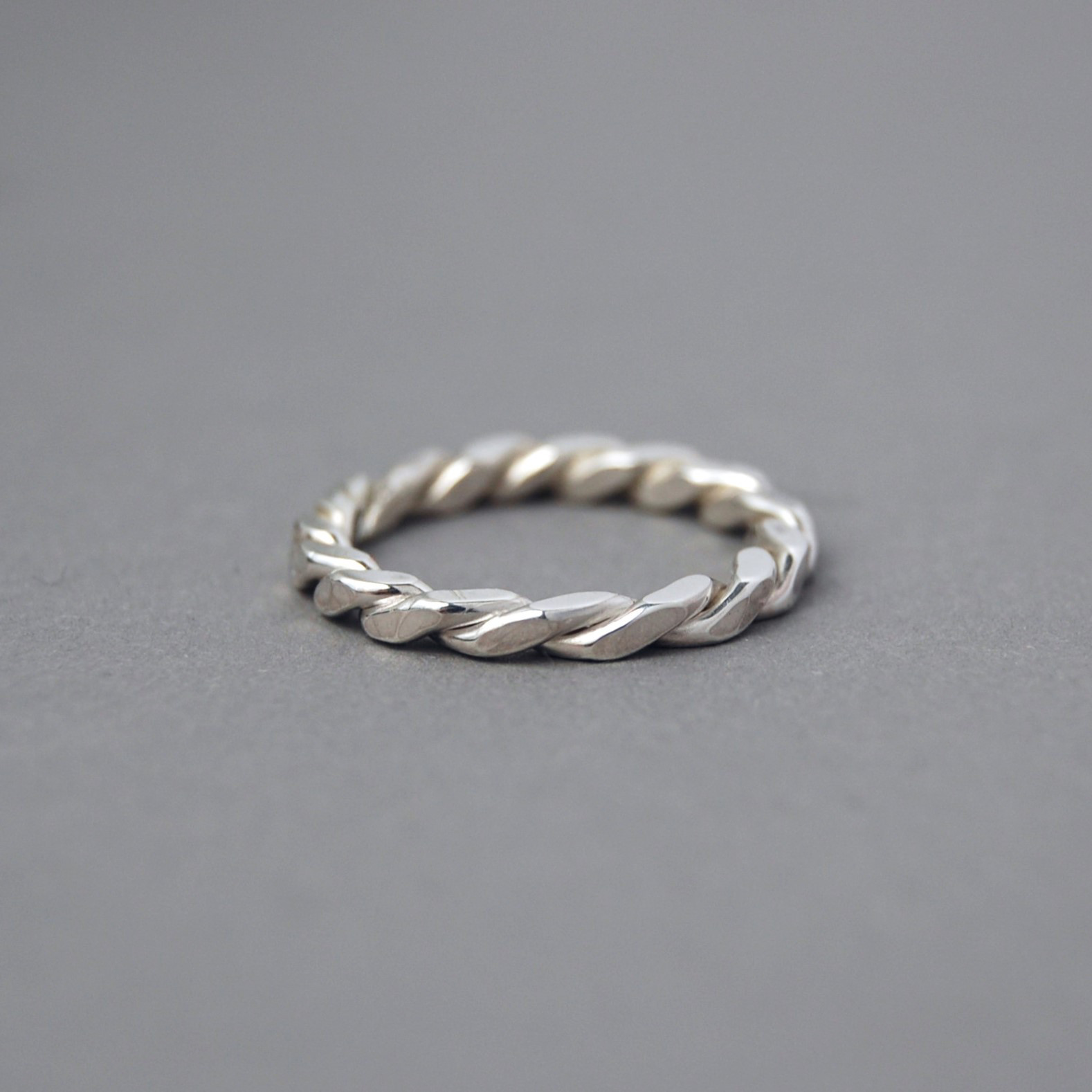 SV925 シルバー ツイスト ボールド リング　ユニセックス　メンズ