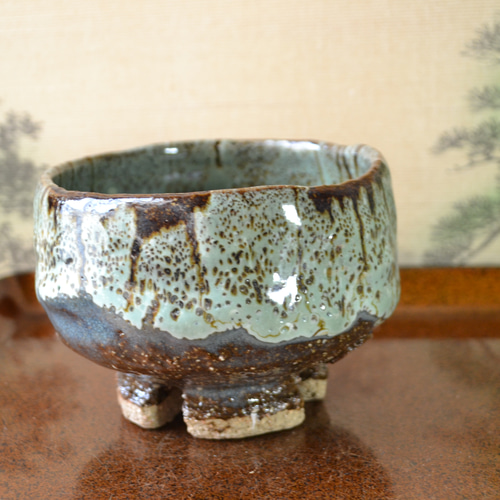 新着！】抹茶茶碗割高台(孔雀釉)ほほえみ ＊抹茶茶碗 ※桐箱入り ☆萩