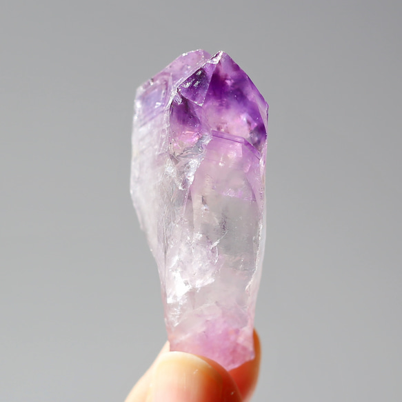 アメジスト ポイント 原石 単結晶 希少 紫水晶 鉱物 天然石 水晶 8枚目の画像