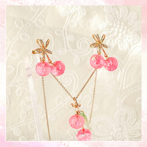 春色新作2024 さくらんぼ イヤリング 桜 ピンク ゴールド 花 リボン