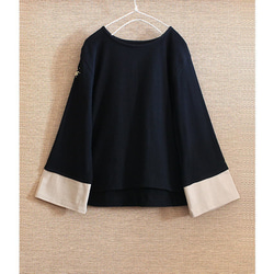 吸睛的手工刺繡含羞草洋裝 * 喇叭袖 * 寬鬆版型 * 手工裁剪縫製 * 黑色 第8張的照片