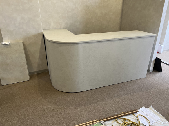 石っぽいカウンター　レジカウンター　Rカウンター 