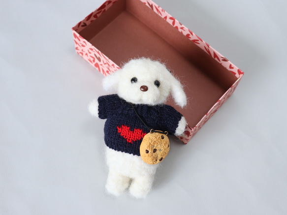 羊毛フェルトトイプードルバレンタイン