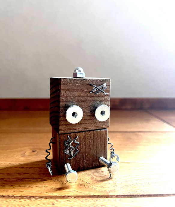世界に一つだけのN ROBO/手作りロボット/木製ロボット/廃材/飾り