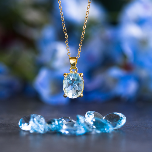 母の日早割》最上級天然石ブルートパーズ 5A ファセットカット