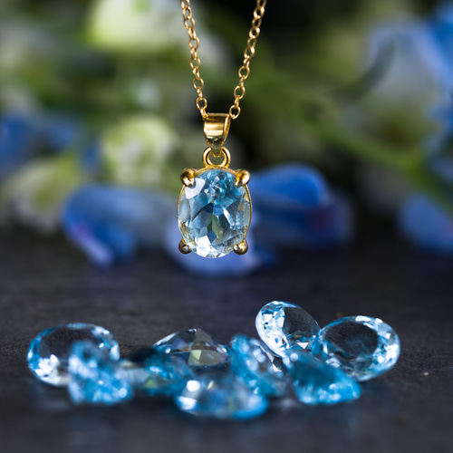 母の日早割》最上級天然石ブルートパーズ 5A ファセットカット