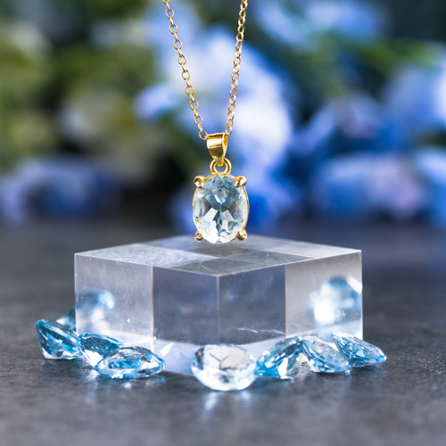 母の日早割》最上級天然石ブルートパーズ 5A ファセットカット