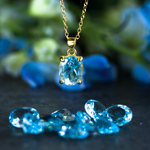 母の日早割》最上級天然石ブルートパーズ 5A ファセットカット