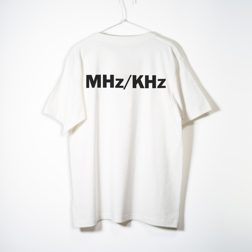 INSTANT RADIO Tシャツ Mサイズ ラジオの選局ダイヤルが可愛い 音楽系Tシャツ プレミアム生地