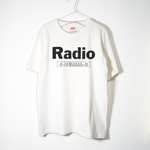 INSTANT RADIO Tシャツ Mサイズ ラジオの選局ダイヤルが可愛い 音楽系Tシャツ プレミアム生地