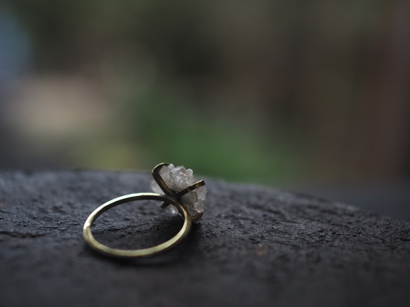 solar quartz brass ring (shuyu) 12枚目の画像
