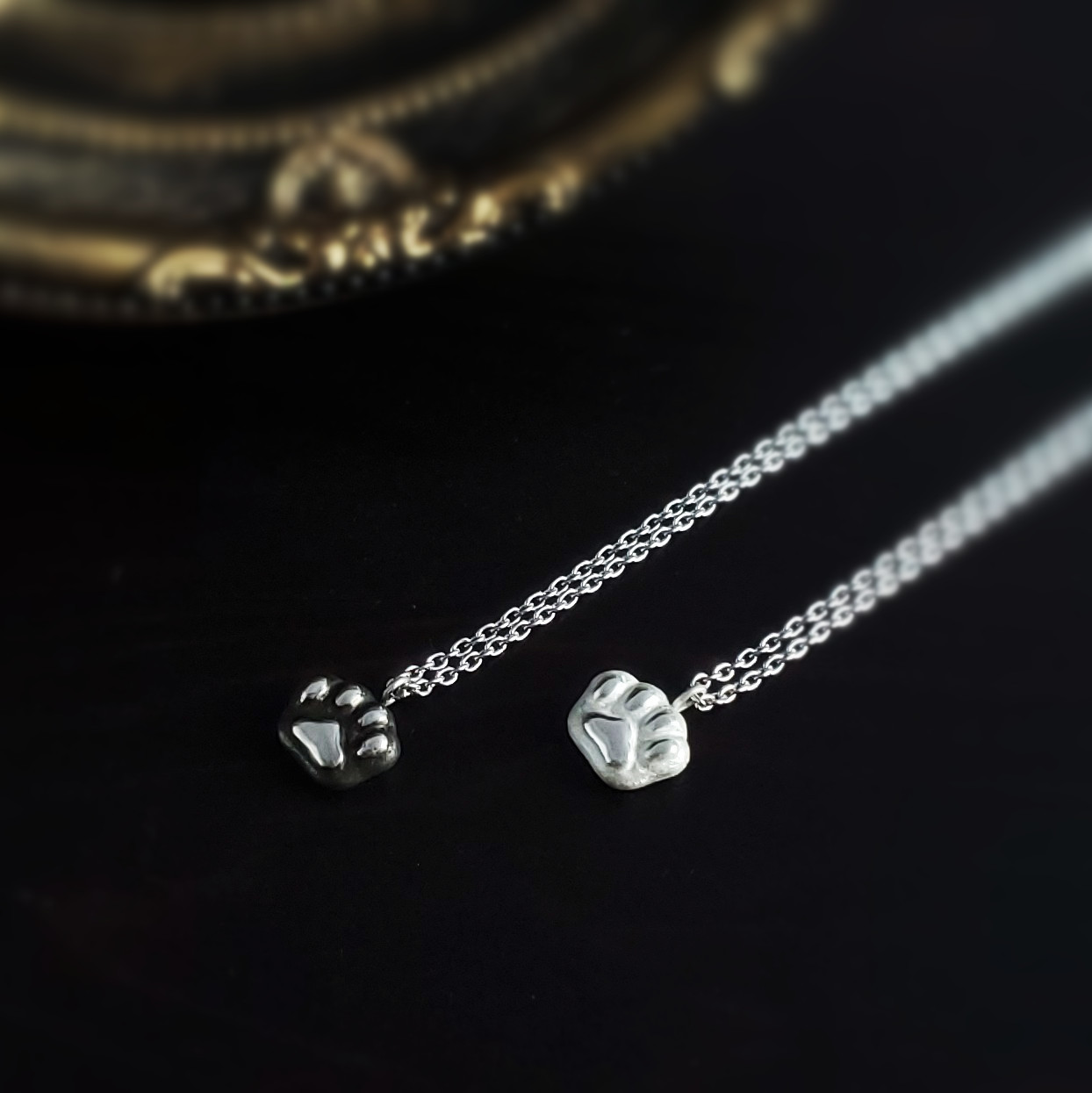 猫の肉球クリームパン仕立て／ペンダント