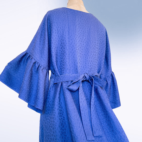 花柄カシュクールアクセントカラー ワンピース ストール付き 正絹 上質 着物リメイク 和柄 フリーサイズ青 A60108 9枚目の画像